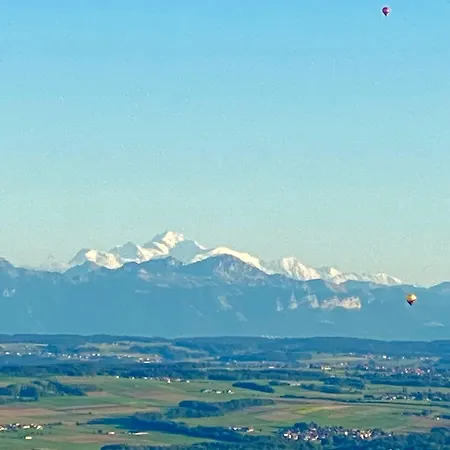 Avec Vue Panoramique Alpes Et Chalet
